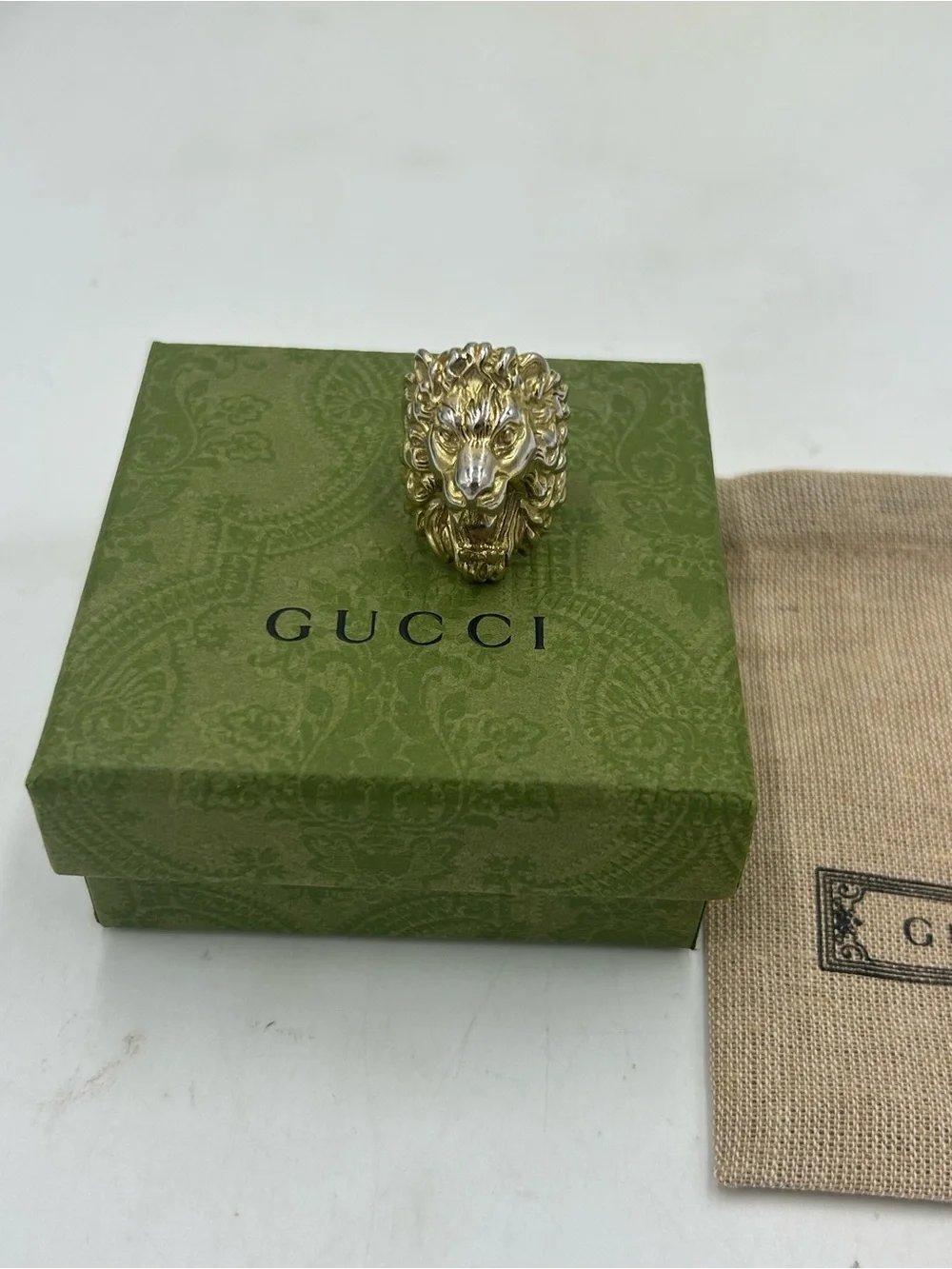 Authentic Unisex Gucci Lionhead motif ring size 8.5 made in Italy